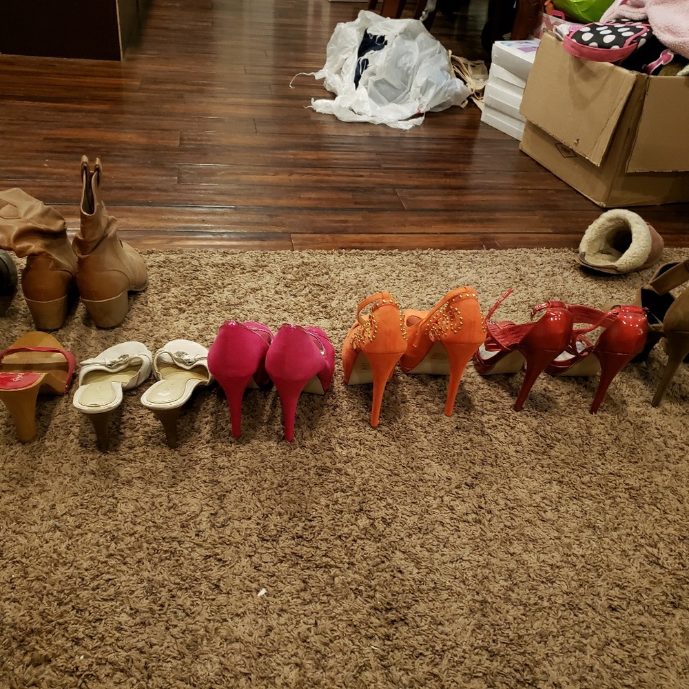 Shoes - Picture 2 of 2